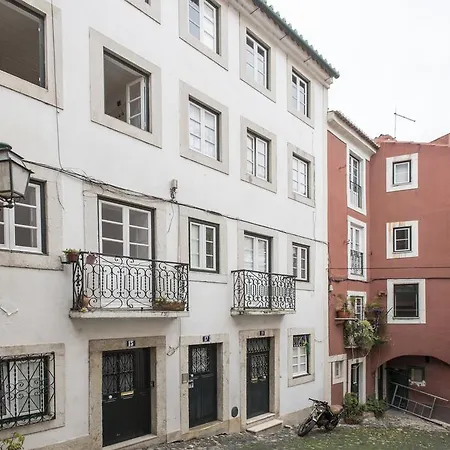Апартаменты Portuguese Living Castelo Vintage