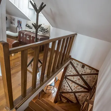 Portuguese Living Castelo Vintage *